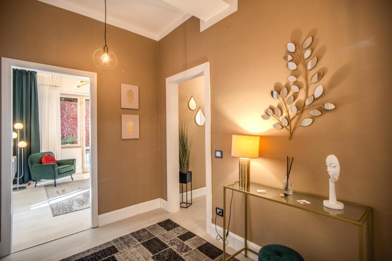 Aweshomeitaly - White Mirrors Apartment 比萨 外观 照片
