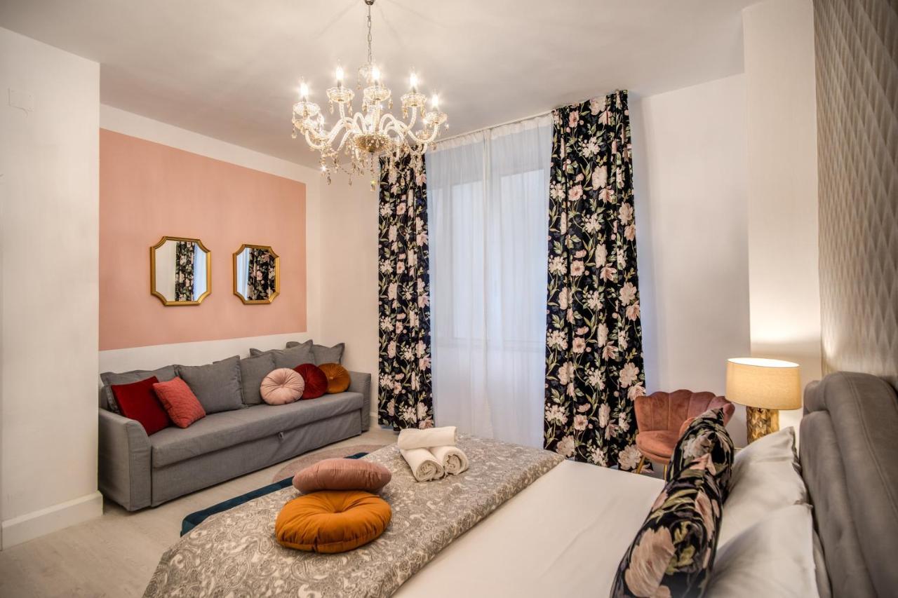 Aweshomeitaly - White Mirrors Apartment 比萨 外观 照片